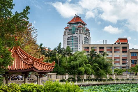  Xiamen University Malaysia: Kaupunkimaisemia ja historiaa yhdistävä opinahjo!